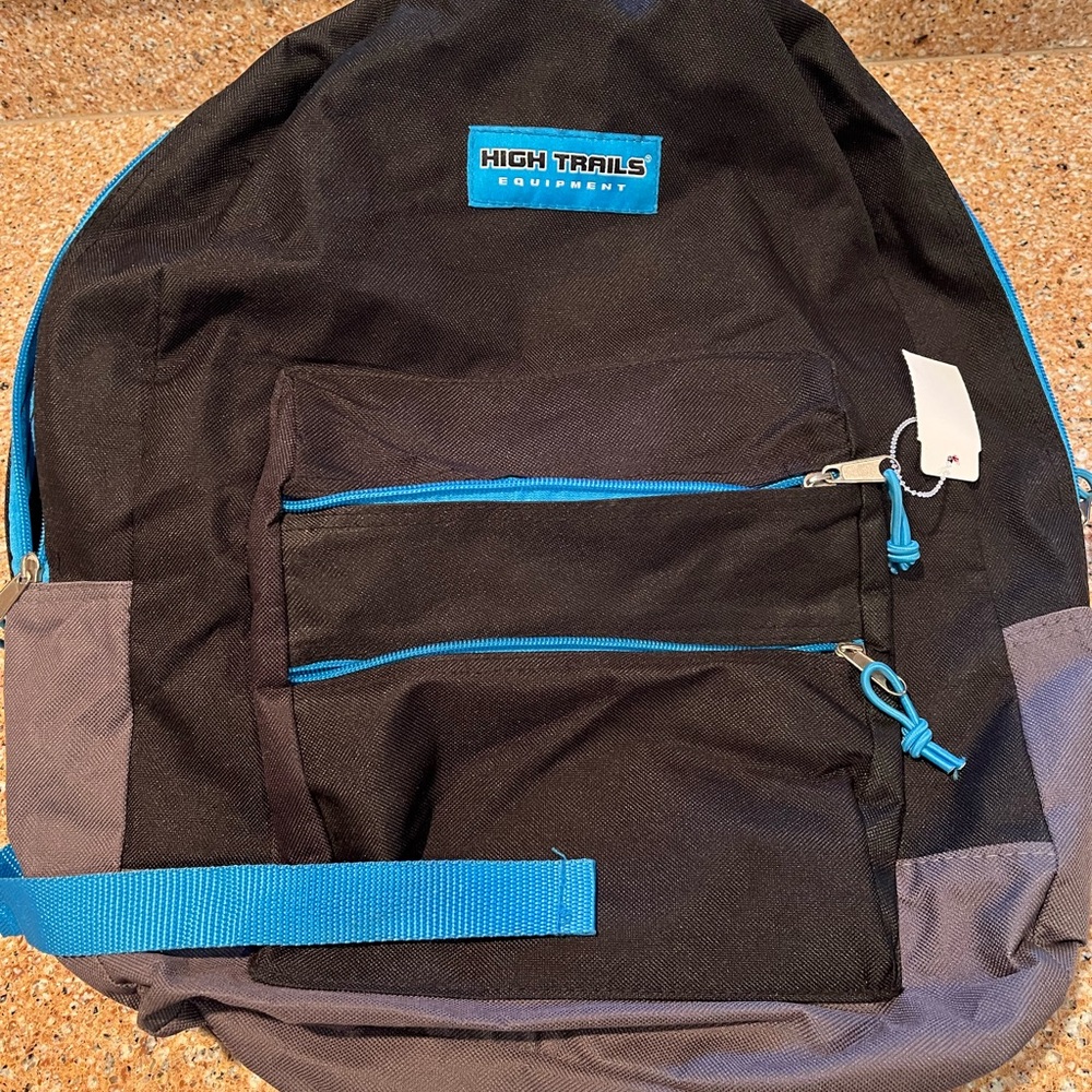 High Trails Black w/ Blue Backpack double zip w/padded shoulder straps NWOT